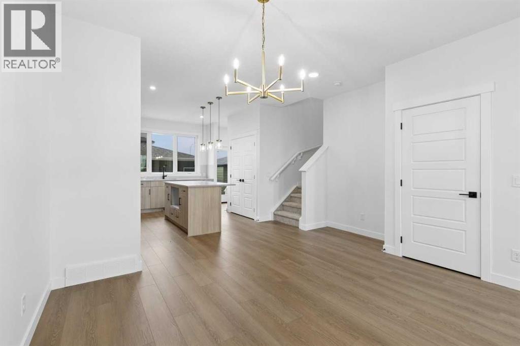 15449 45 Street SW - 8
