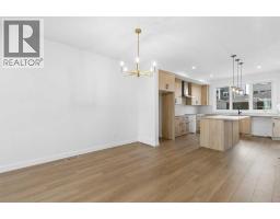 15449 45 Street SW - photo 7