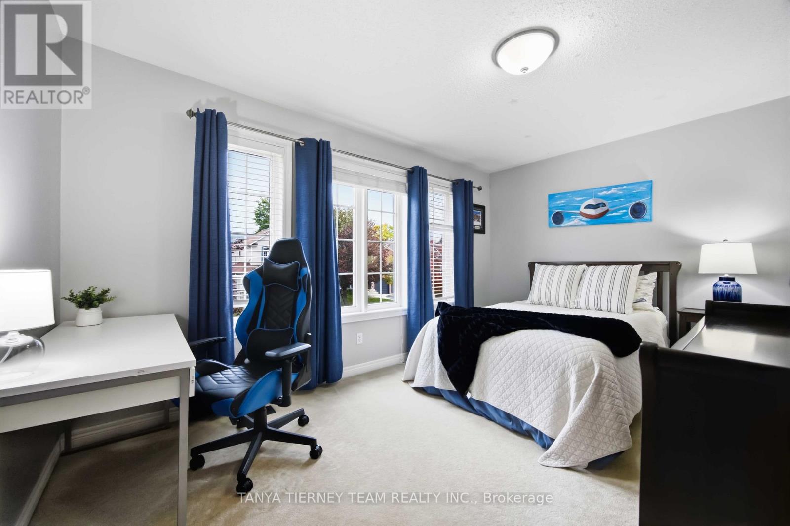 17 CODY AVENUE - Image 29