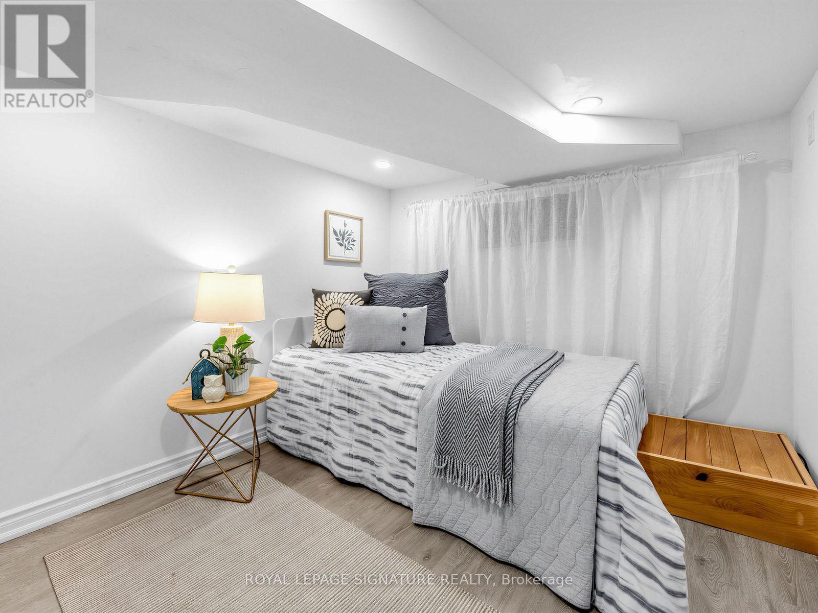 54 ROSEHEATH AVENUE - Image 20
