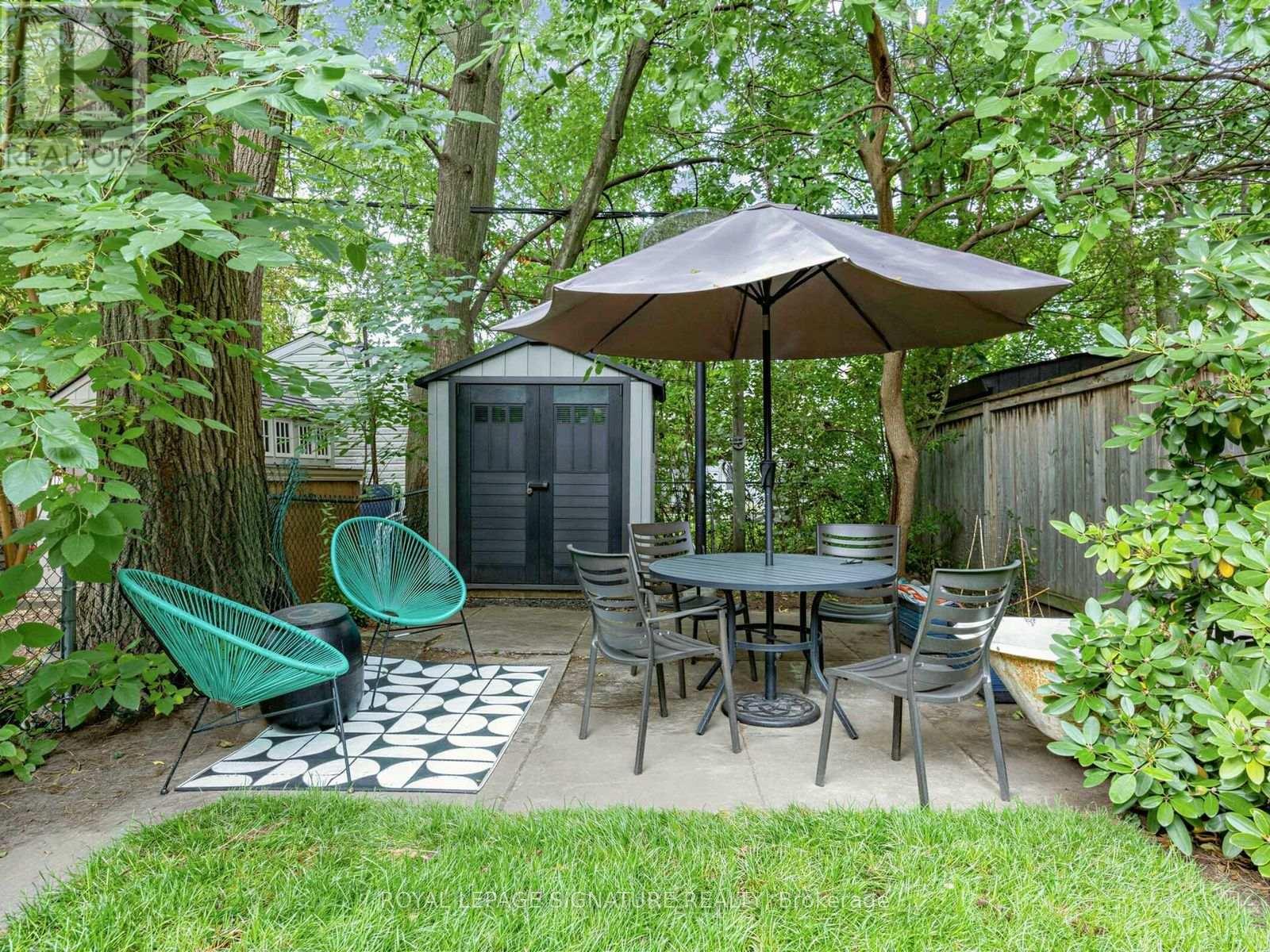54 ROSEHEATH AVENUE - 25