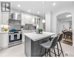 54 Roseheath Avenue, Toronto, ON M4C3P5 Photo 10