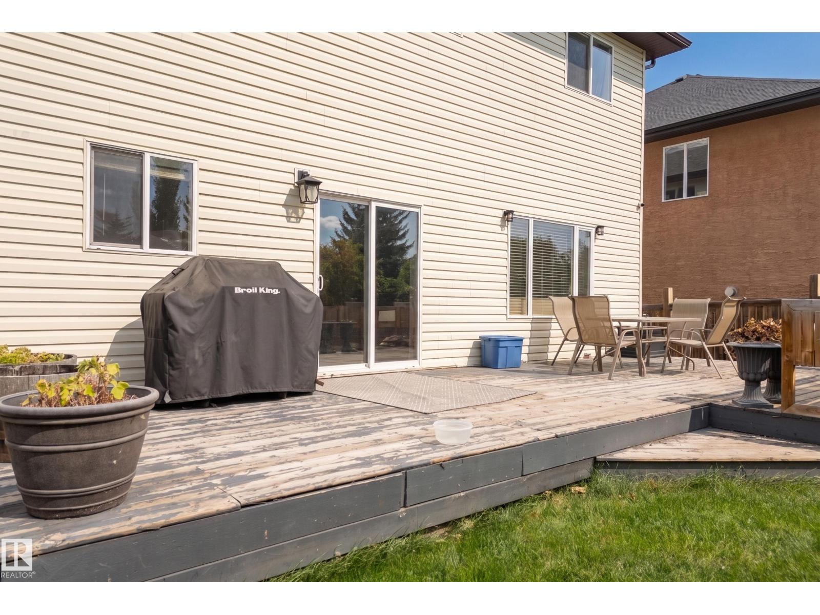 5403 60 ST - Image 46