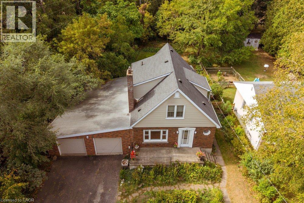 64 TWEEDSMUIR Avenue - Image 45