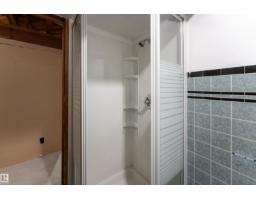10719 132 St Nw, Edmonton, AB T5M1C8 Photo 32