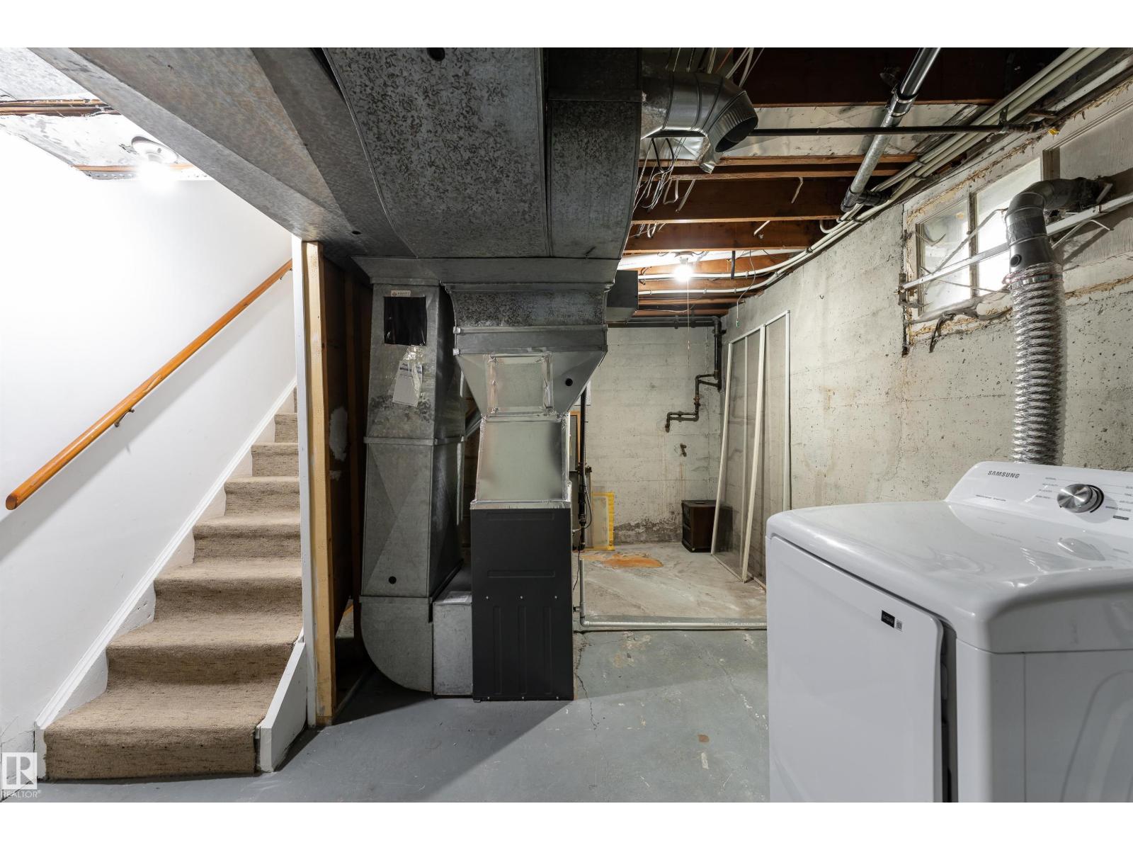 10719 132 ST NW - 24