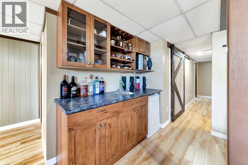 4505 30A Street Close, Lloydminster — photo 17