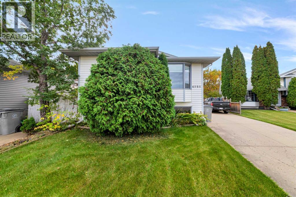 4505 30A Street Close - Image 34