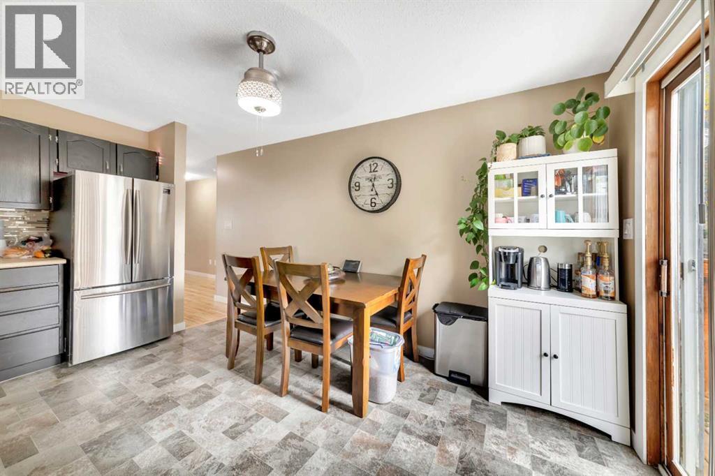 4505 30A Street Close - 8