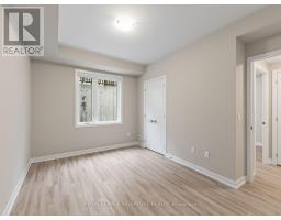 1014 - 14 David Eyer Road, Richmond Hill, ON L4S0N4 Photo 27