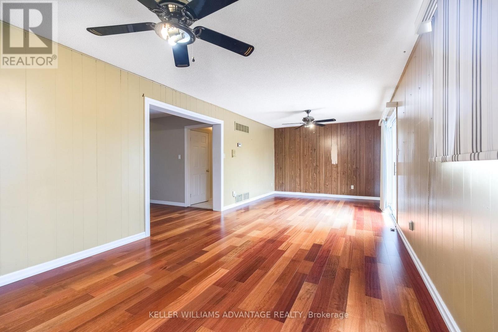 68 FULLERTON CRESCENT - Image 21