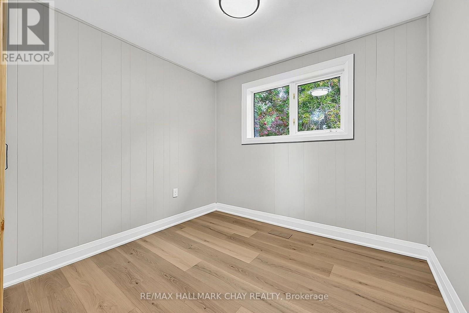 135 PETER STREET - Image 30