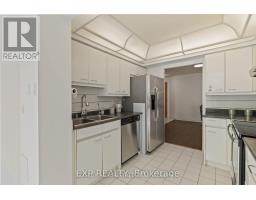 206 - 7250 Yonge Street, Vaughan, ON L4J7X1 Photo 13