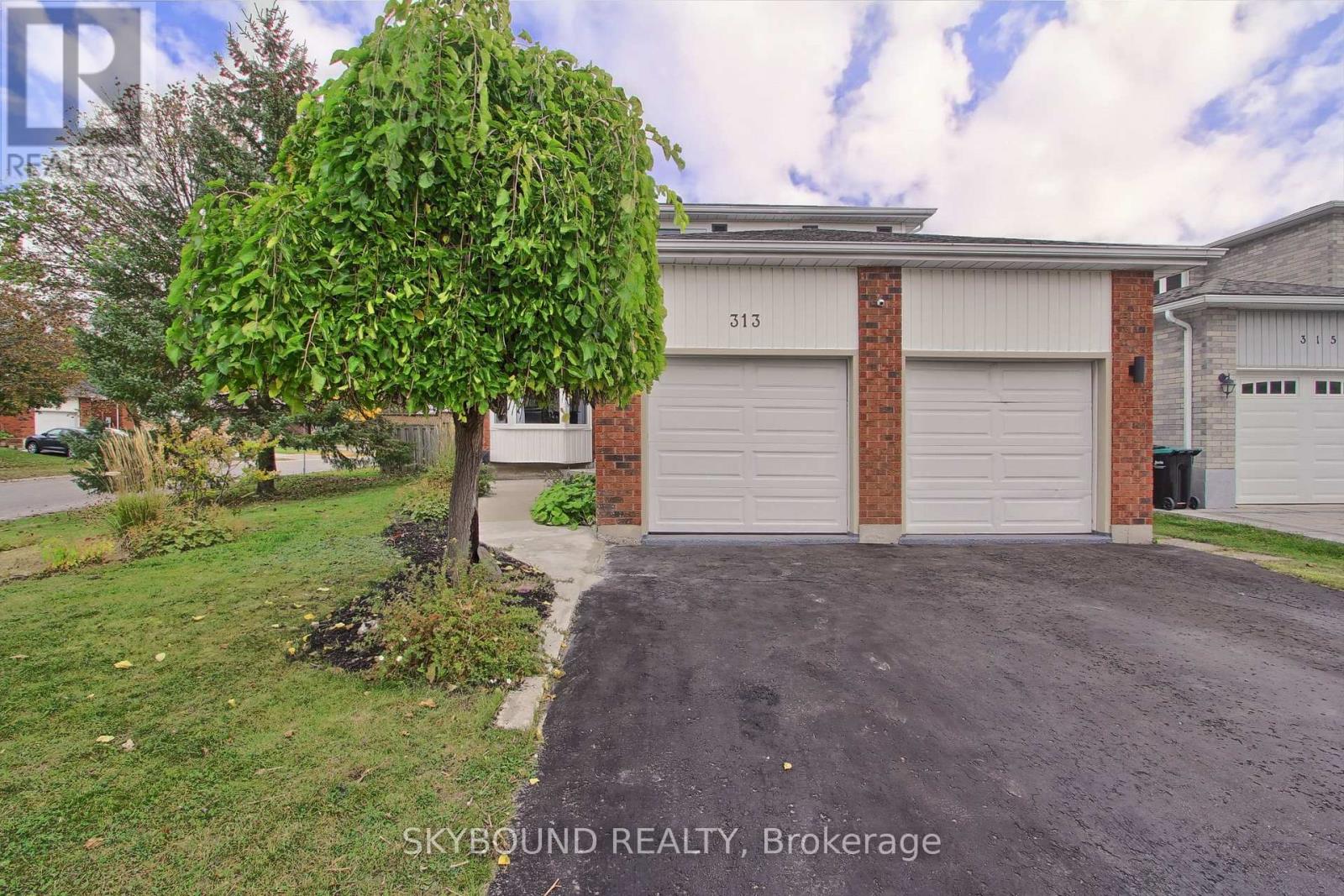 313 HICKLING TRAIL - Image 3