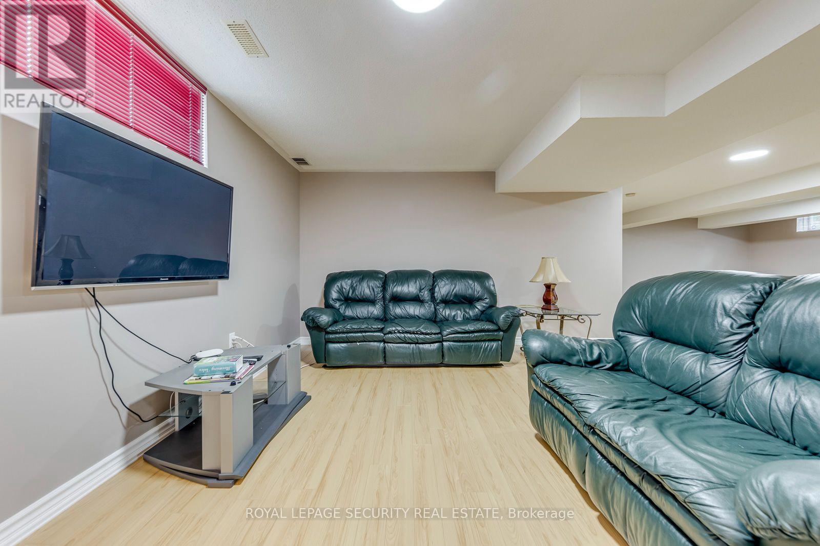 25 Pinecliff Crescent, Barrie photo 37