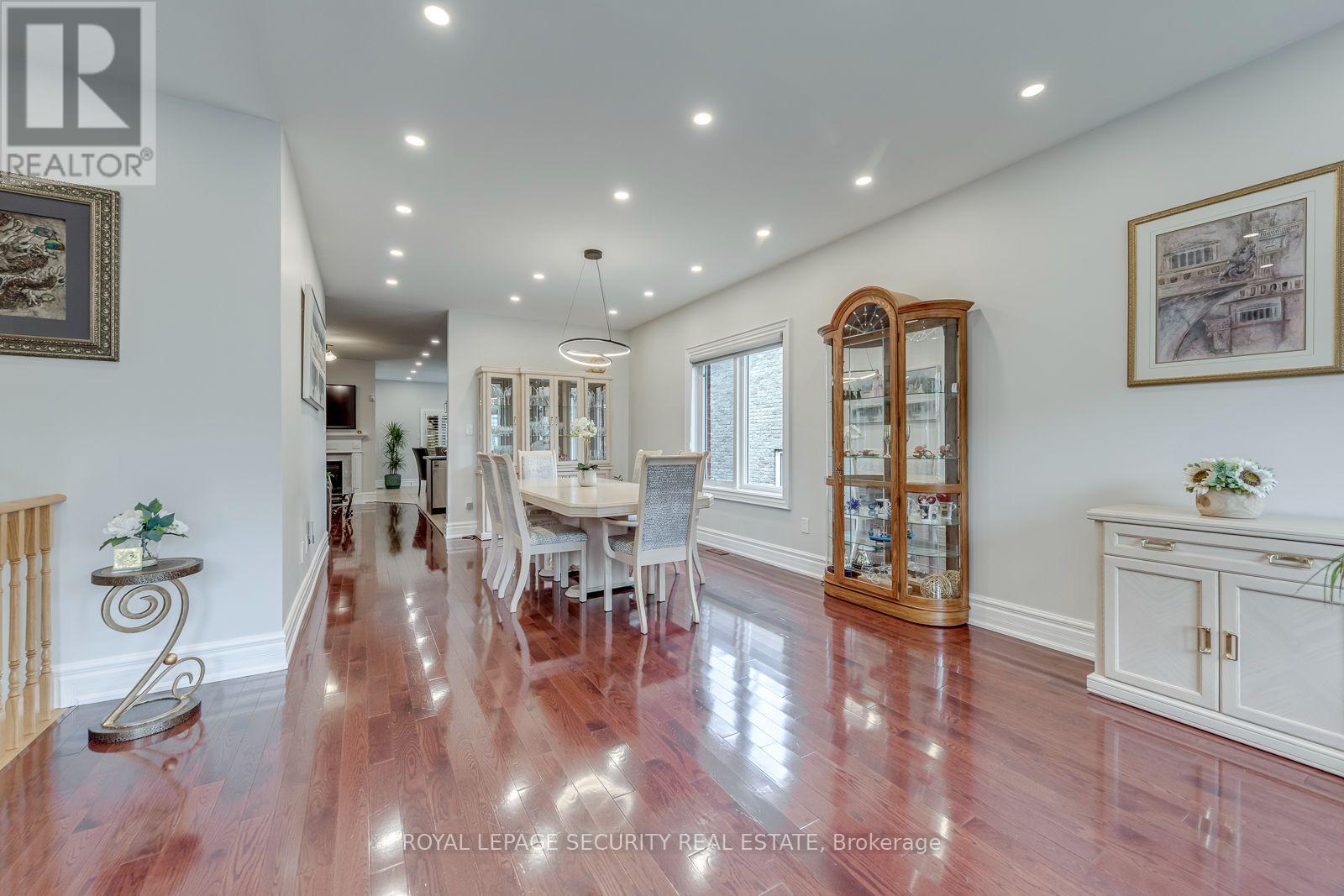 25 Pinecliff Crescent, Barrie photo 6