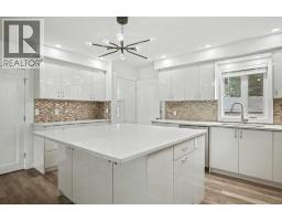 2202 35 Street SE - photo 8