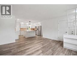 2202 35 Street SE - photo 6