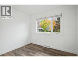 2202 35 Street SE - photo 17
