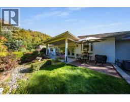 Bedroom - 1275 Paquette Drive, Trail, BC V1R4W2 Photo 6