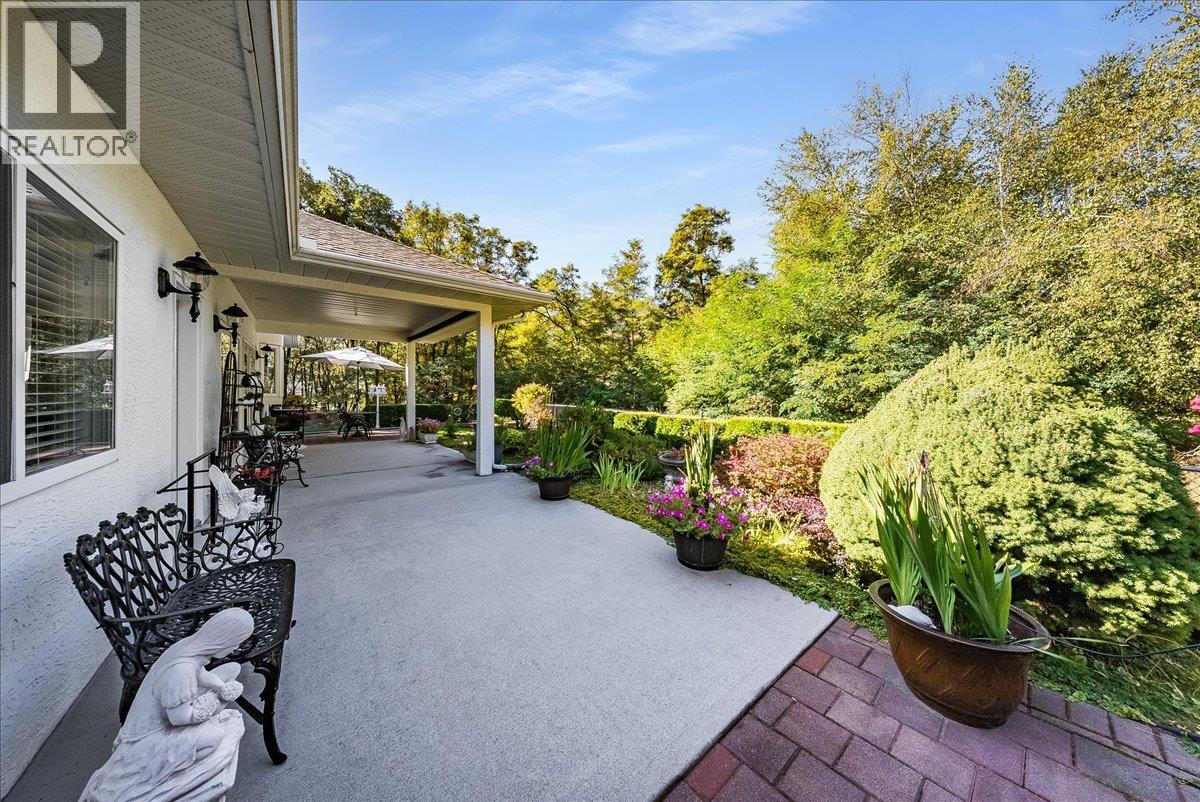 1275 Paquette Drive - 9