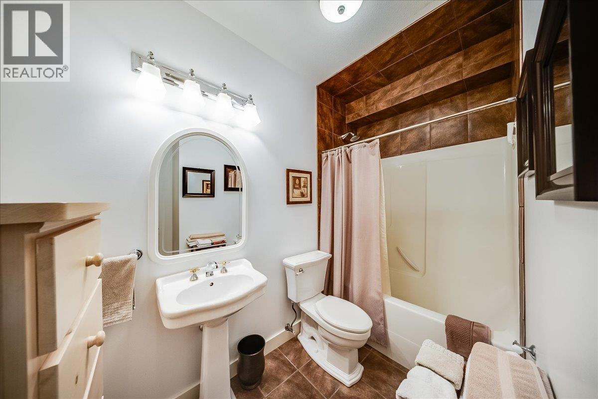 1275 Paquette Drive - Image 47
