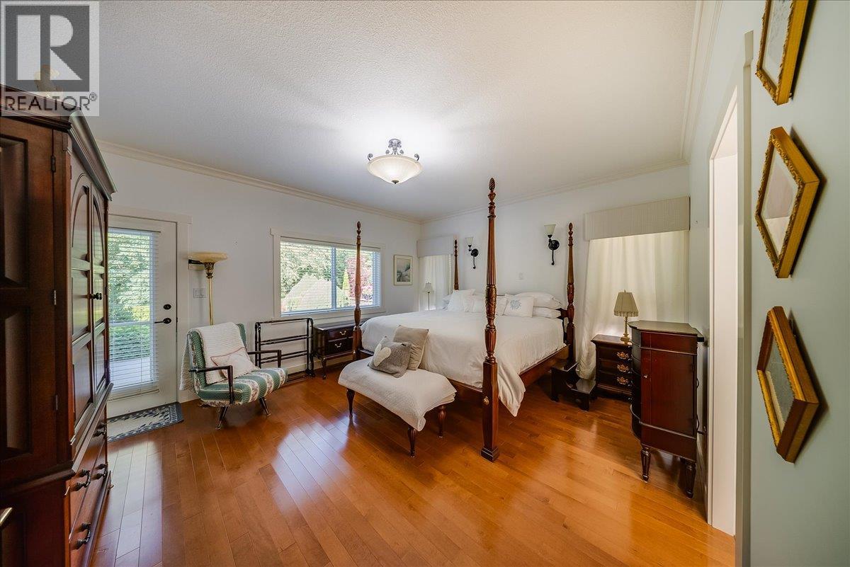 1275 Paquette Drive - Image 31
