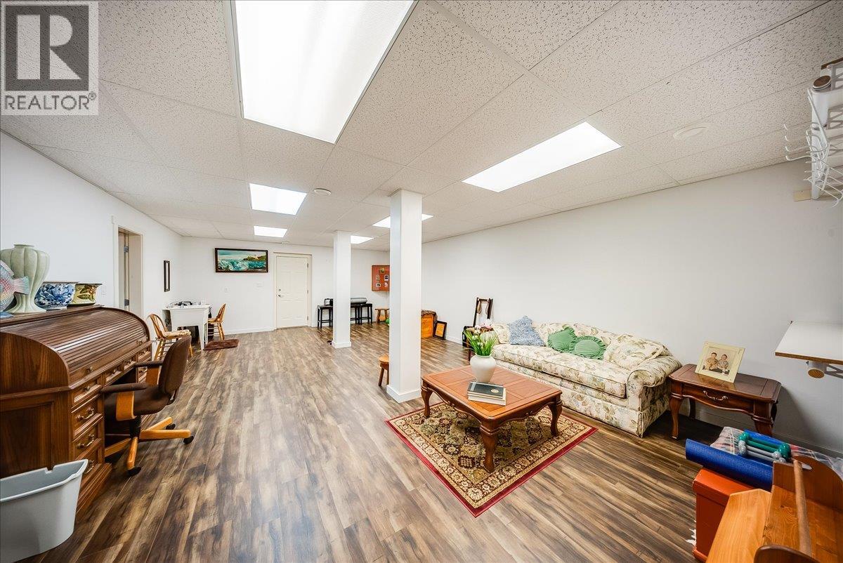 1275 Paquette Drive - 48