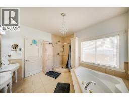 1275 Paquette Drive, Trail, BC V1R4W2 Photo 36