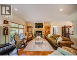 Foyer - 1275 Paquette Drive, Trail, BC V1R4W2 Photo 18