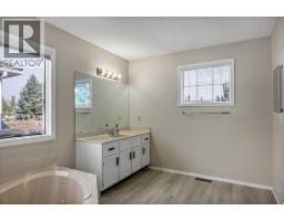 52 Shawnee Way Sw, Calgary, AB T2Y2V4 Photo 21
