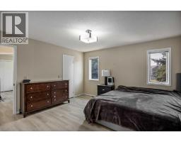 Primary Bedroom - 52 Shawnee Way Sw, Calgary, AB T2Y2V4 Photo 18
