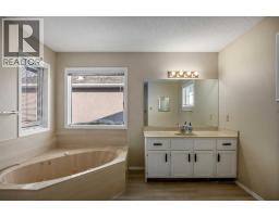 52 Shawnee Way Sw, Calgary, AB T2Y2V4 Photo 20