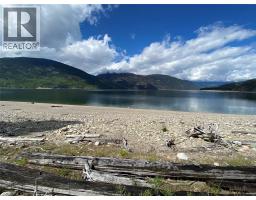 7180 Little Cayuse Creek Road, Castlegar, BC V1N4V8 Photo 9
