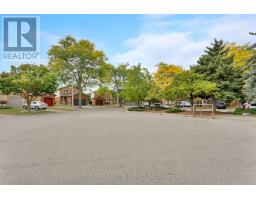 6364 Plowmans Heath, Mississauga, ON L5N3W1 Photo 12