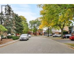 6364 Plowmans Heath, Mississauga, ON L5N3W1 Photo 13