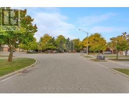 6364 Plowmans Heath, Mississauga, ON L5N3W1 Photo 16