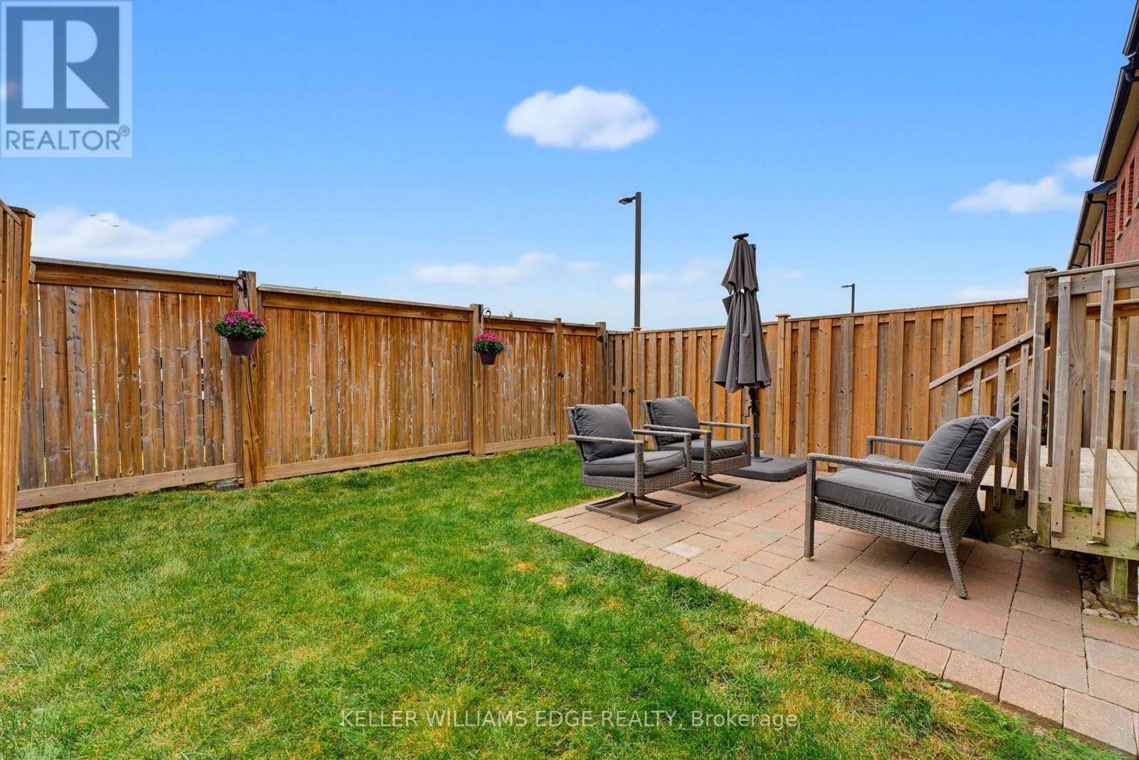 739 BANKS CRESCENT - 30