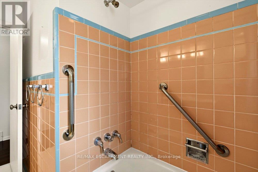 970 DANFORTH AVENUE - Image 21