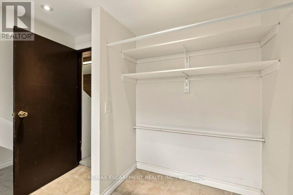 970 DANFORTH AVENUE - 30