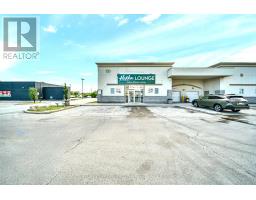12 - 120 Queen Plate Drive, Toronto, ON M9W0B4 Photo 8