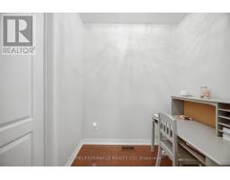 5 Billancourt Crescent, Brampton, ON L6P1V8 Photo 25
