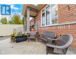 Family room - 5 Billancourt Crescent, Brampton, ON L6P1V8 Photo 7