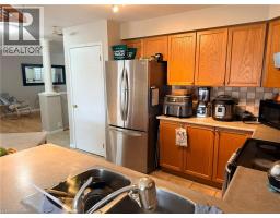 424 Newport Drive, Cambridge, ON N3H5S6 Photo 12