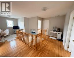 424 Newport Drive, Cambridge, ON N3H5S6 Photo 17