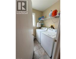 424 Newport Drive, Cambridge, ON N3H5S6 Photo 22