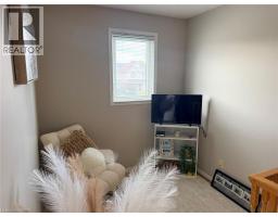 424 Newport Drive, Cambridge, ON N3H5S6 Photo 28