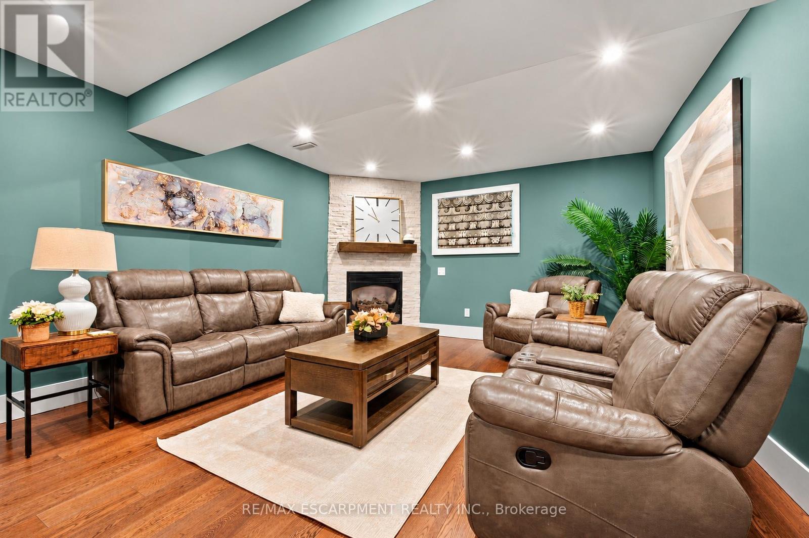 776 ACADIA DRIVE - 18