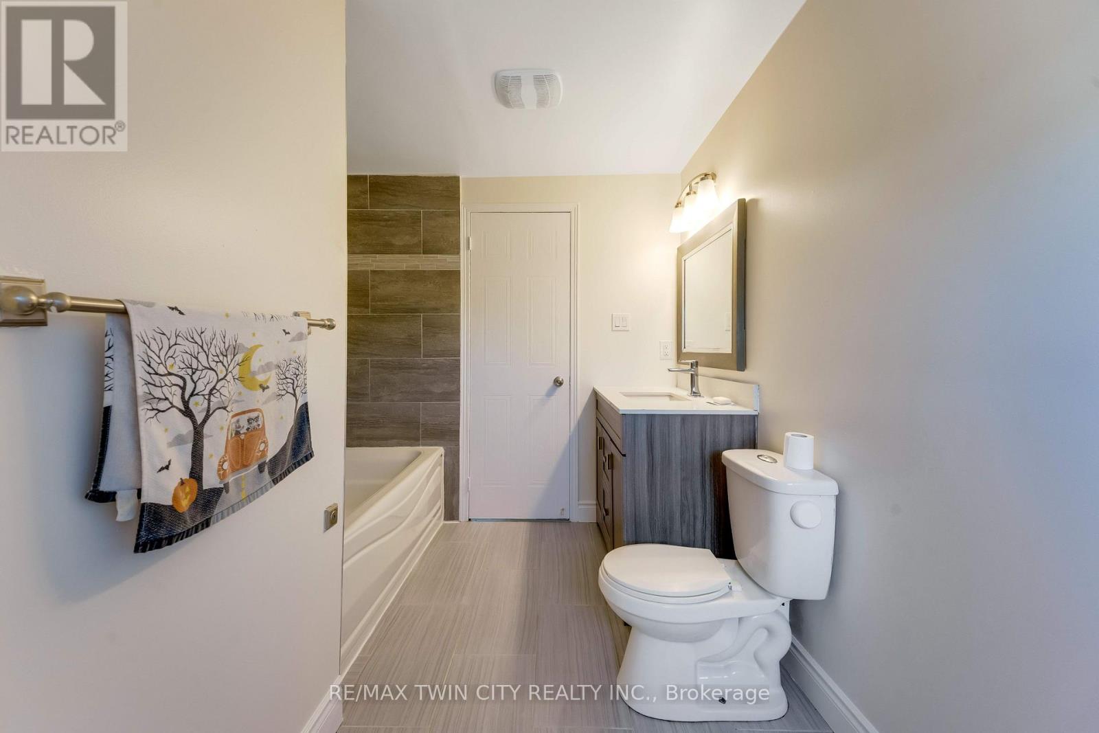 47 Bushnell Drive, Cambridge, ON photo 26