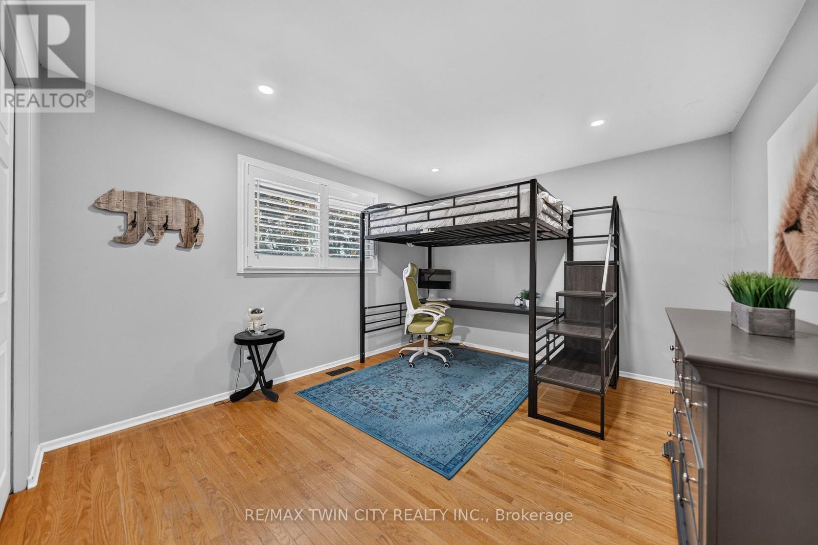 13 Southwick Place, Waterloo, ON photo 34